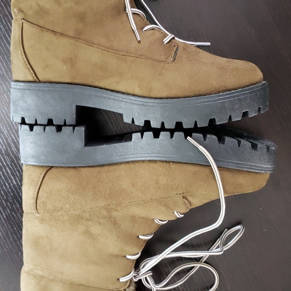 Rouge high cut boots - Picture 6 of 11